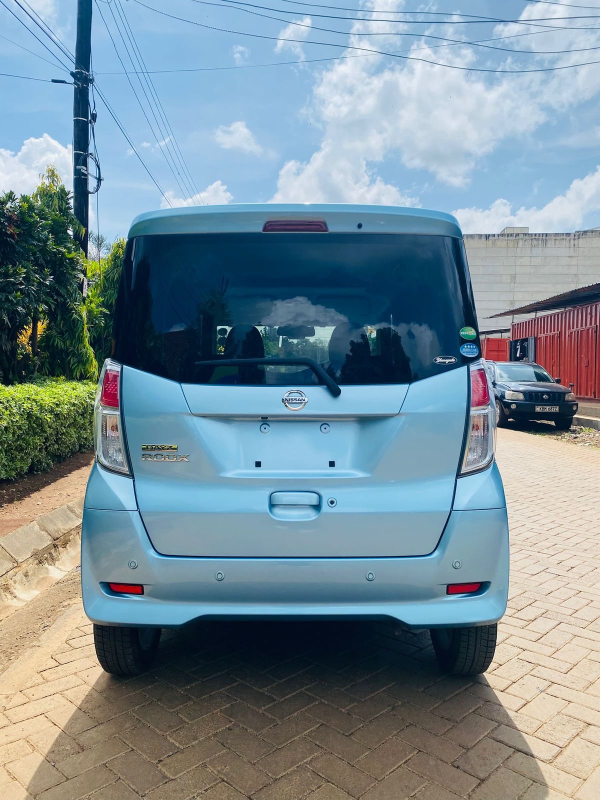 Vehicle photo thumbnail 2